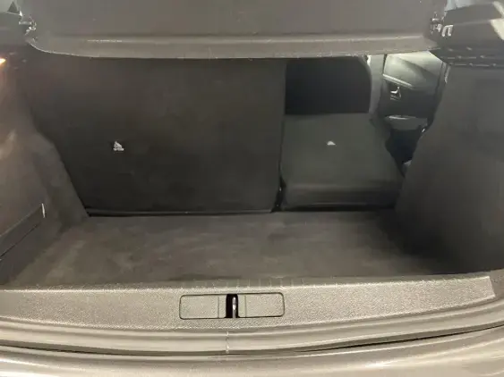 PEUGEOT 208 BUSINESS R II - voiture d'occasion - Photo 16