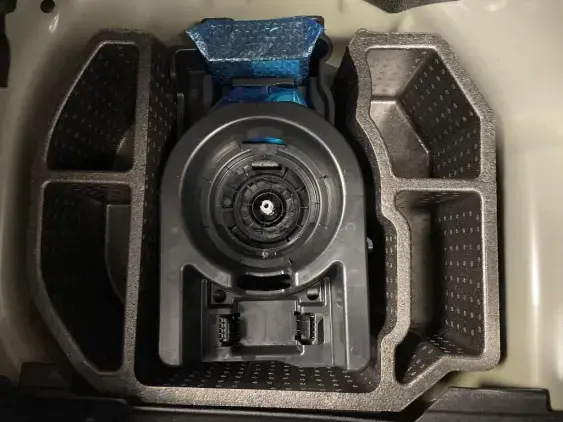 PEUGEOT 208 BUSINESS R II - voiture d'occasion - Photo 17