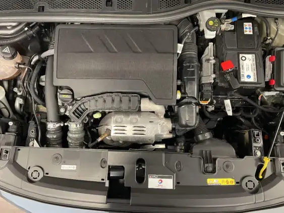 PEUGEOT 208 BUSINESS R II - voiture d'occasion - Photo 21