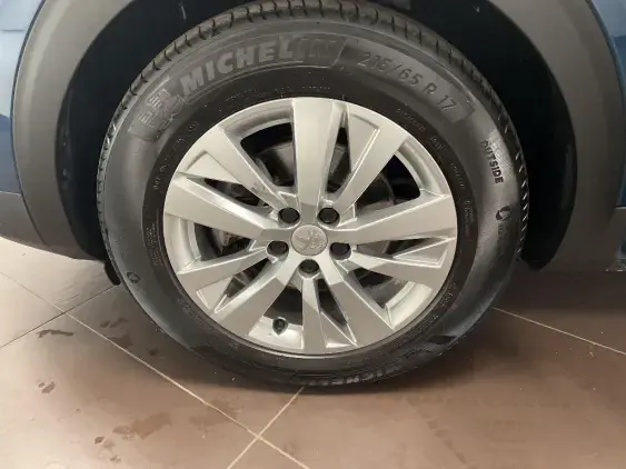 PEUGEOT 3008 II - voiture d'occasion - Photo 23