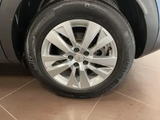 PEUGEOT 3008 II - voiture d'occasion - Photo 24