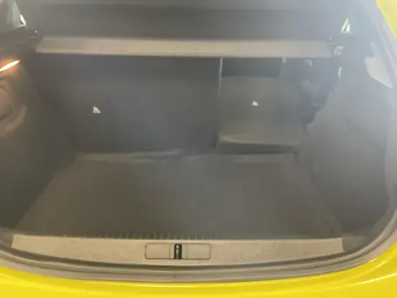 PEUGEOT 208 II - voiture d'occasion - Photo 15