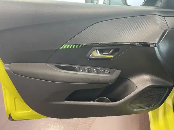 PEUGEOT 208 II - voiture d'occasion - Photo 17