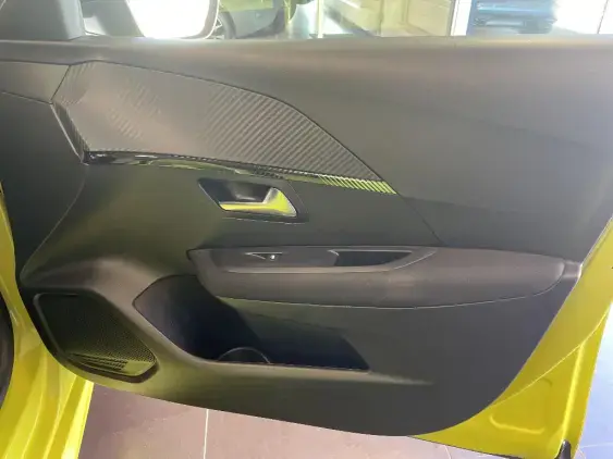 PEUGEOT 208 II - voiture d'occasion - Photo 18