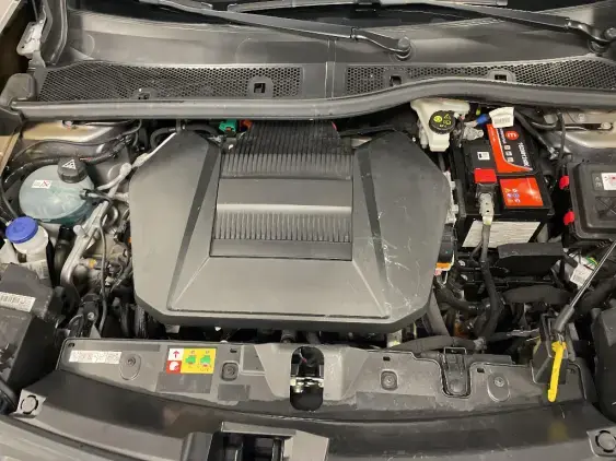 PEUGEOT 2008 ELECTRIQUE II - voiture d'occasion - Photo 20