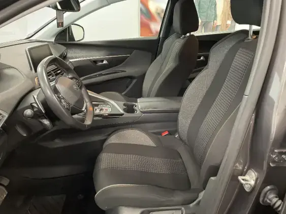 PEUGEOT 5008 II - voiture d'occasion - Photo 18