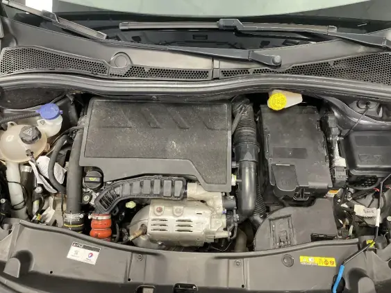 PEUGEOT 2008 - voiture d'occasion - Photo 20