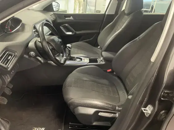 PEUGEOT 308 II - voiture d'occasion - Photo 18