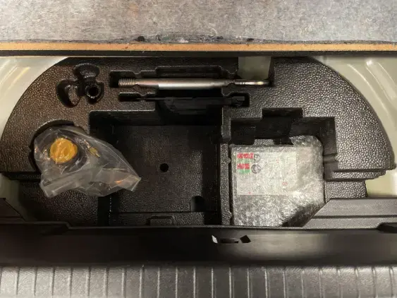 PEUGEOT 208 ELECTRIQUE II - voiture d'occasion - Photo 17