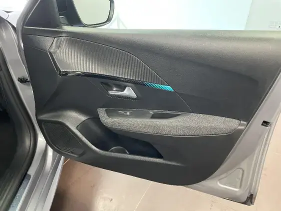 PEUGEOT 208 ELECTRIQUE II - voiture d'occasion - Photo 20