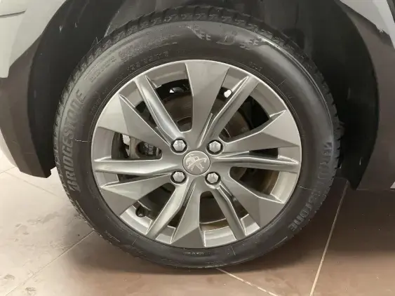 PEUGEOT 208 ELECTRIQUE II - voiture d'occasion - Photo 25