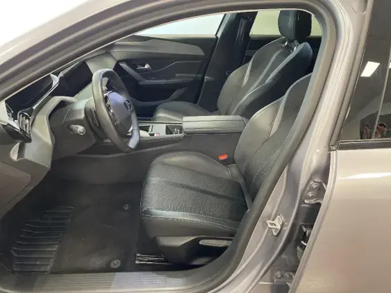 PEUGEOT 308 III - voiture d'occasion - Photo 18