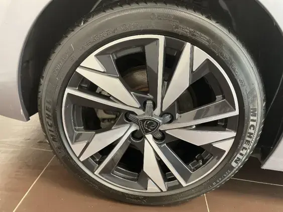 PEUGEOT 308 III - voiture d'occasion - Photo 25