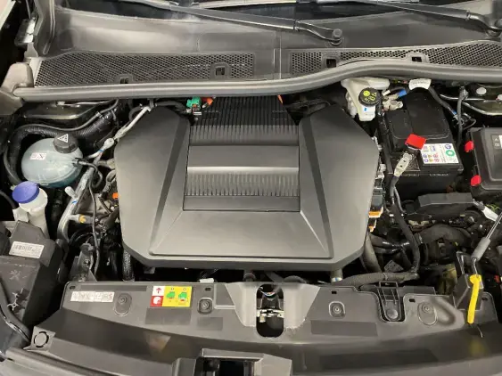 PEUGEOT 2008 ELECTRIQUE II - voiture d'occasion - Photo 21