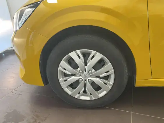 PEUGEOT 208 II - voiture d'occasion - Photo 21