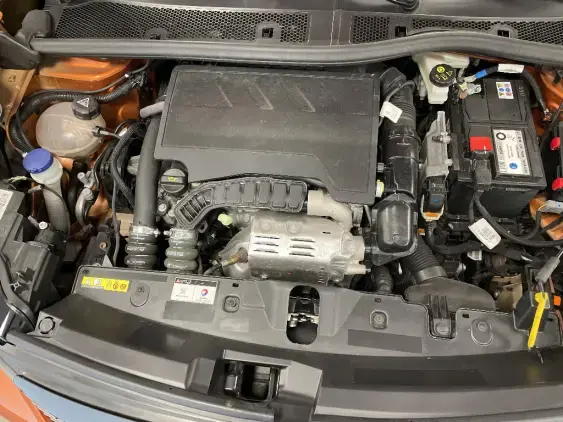 PEUGEOT 2008 II - voiture d'occasion - Photo 21