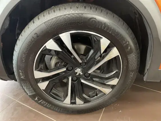 PEUGEOT 2008 II - voiture d'occasion - Photo 23