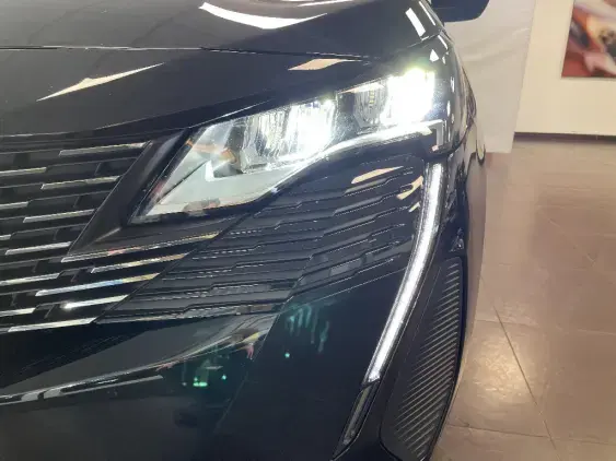 PEUGEOT 3008 II - voiture d'occasion - Photo 20