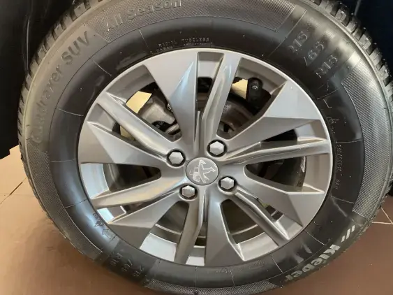 PEUGEOT 2008 II - voiture d'occasion - Photo 25