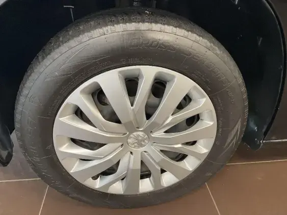 PEUGEOT PARTNER III - voiture d'occasion - Photo 22