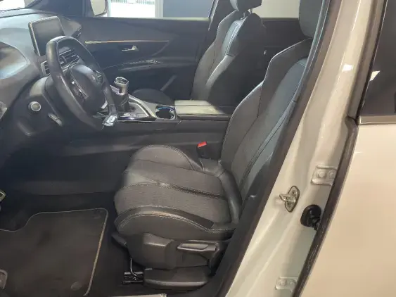 PEUGEOT 5008 II - voiture d'occasion - Photo 17