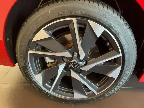 PEUGEOT 308 III - voiture d'occasion - Photo 24