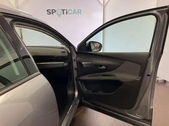 PEUGEOT 3008 II - voiture d'occasion - Photo 20