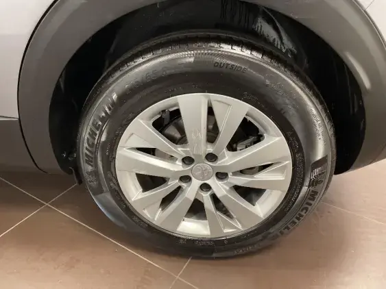 PEUGEOT 3008 II - voiture d'occasion - Photo 24