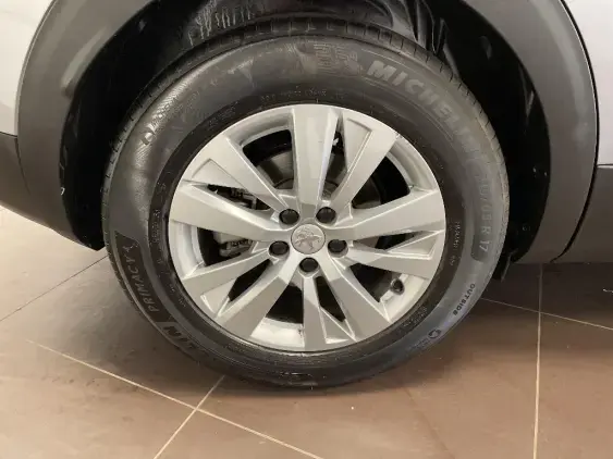 PEUGEOT 3008 II - voiture d'occasion - Photo 25