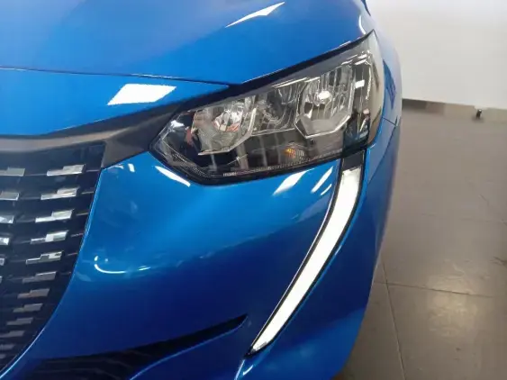 PEUGEOT 208 II - voiture d'occasion - Photo 21