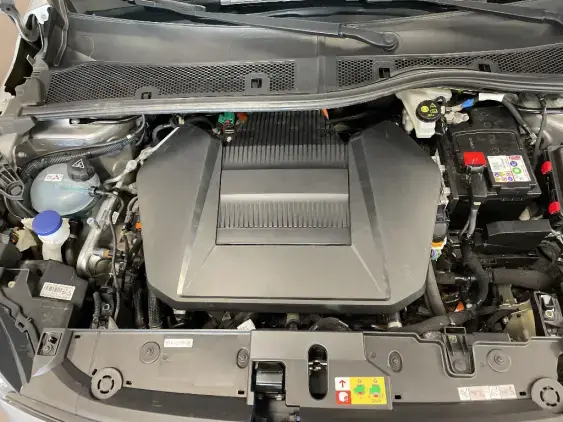 PEUGEOT 208 ELECTRIQUE II - voiture d'occasion - Photo 21