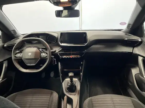 PEUGEOT 2008 II - voiture d'occasion - Photo 18