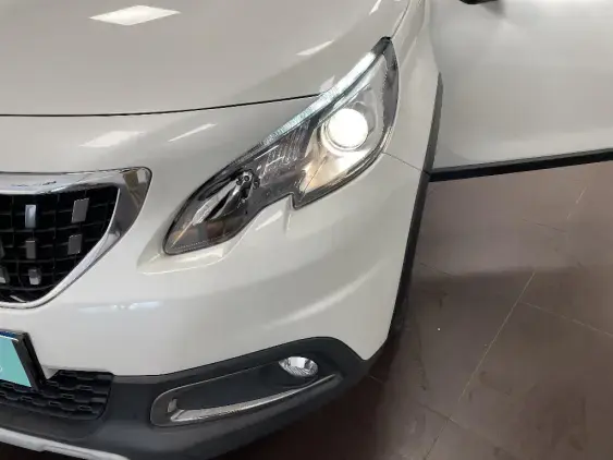 PEUGEOT 2008 - voiture d'occasion - Photo 22