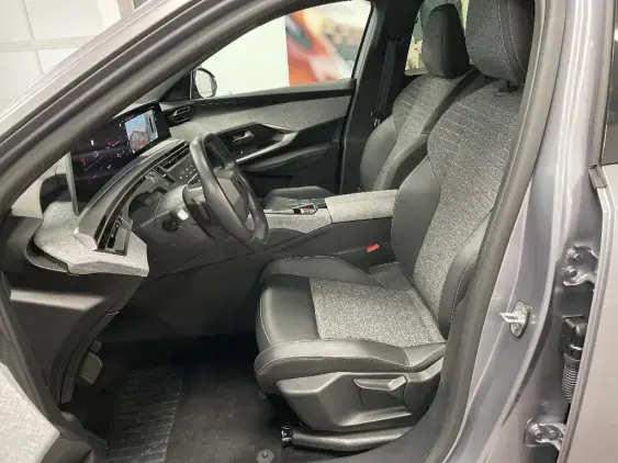 PEUGEOT 5008 III - voiture d'occasion - Photo 18
