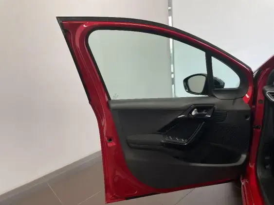 PEUGEOT 208 - voiture d'occasion - Photo 19