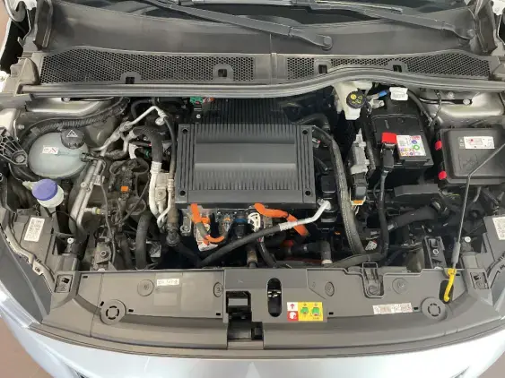 PEUGEOT 208 ELECTRIQUE II - voiture d'occasion - Photo 19