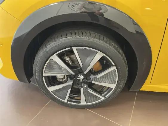 PEUGEOT 208 ELECTRIQUE II - voiture d'occasion - Photo 23
