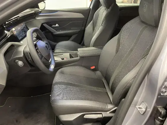 PEUGEOT 308 III - voiture d'occasion - Photo 17