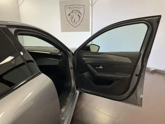 PEUGEOT 308 III - voiture d'occasion - Photo 19