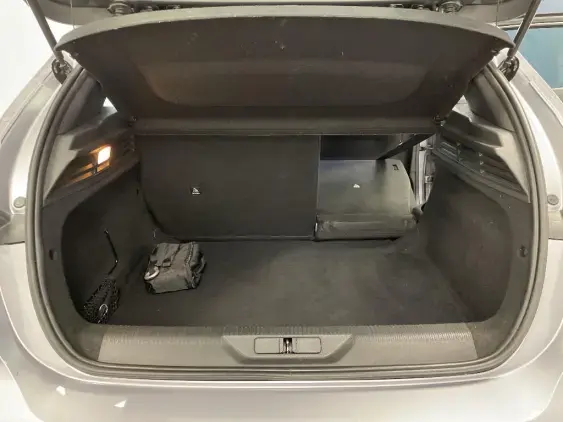 PEUGEOT 308 III - voiture d'occasion - Photo 16