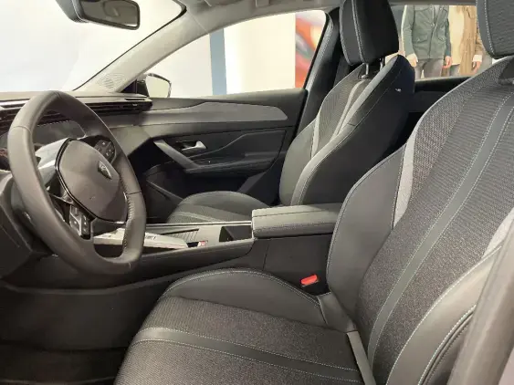 PEUGEOT 308 SW III - voiture d'occasion - Photo 18