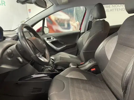 PEUGEOT 2008 - voiture d'occasion - Photo 18