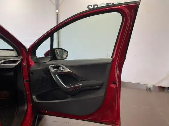 PEUGEOT 2008 - voiture d'occasion - Photo 20