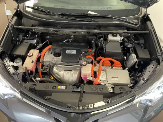 TOYOTA RAV4 V - voiture d'occasion - Photo 19