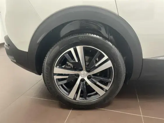 PEUGEOT 3008 II - voiture d'occasion - Photo 25