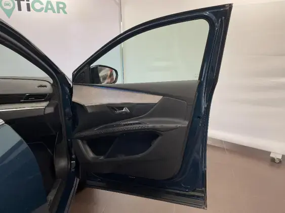 PEUGEOT 5008 II - voiture d'occasion - Photo 18