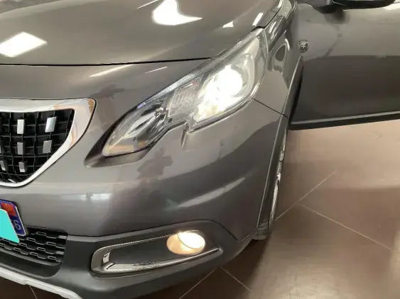 PEUGEOT 2008 - voiture d'occasion - Photo 22