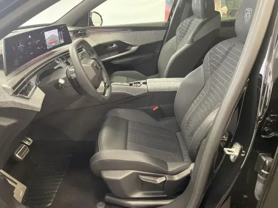 PEUGEOT 3008 III - voiture d'occasion - Photo 17