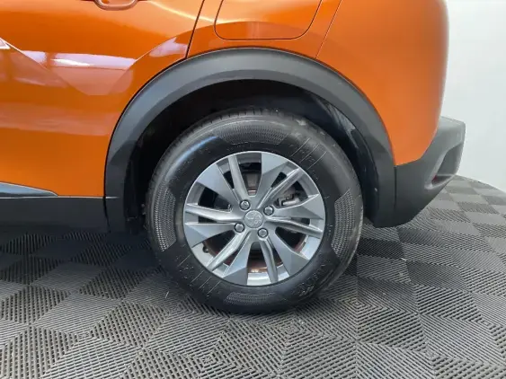 PEUGEOT 2008 ELECTRIQUE II - voiture d'occasion - Photo 24