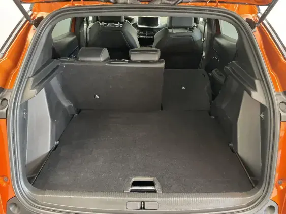 PEUGEOT 2008 II - voiture d'occasion - Photo 16